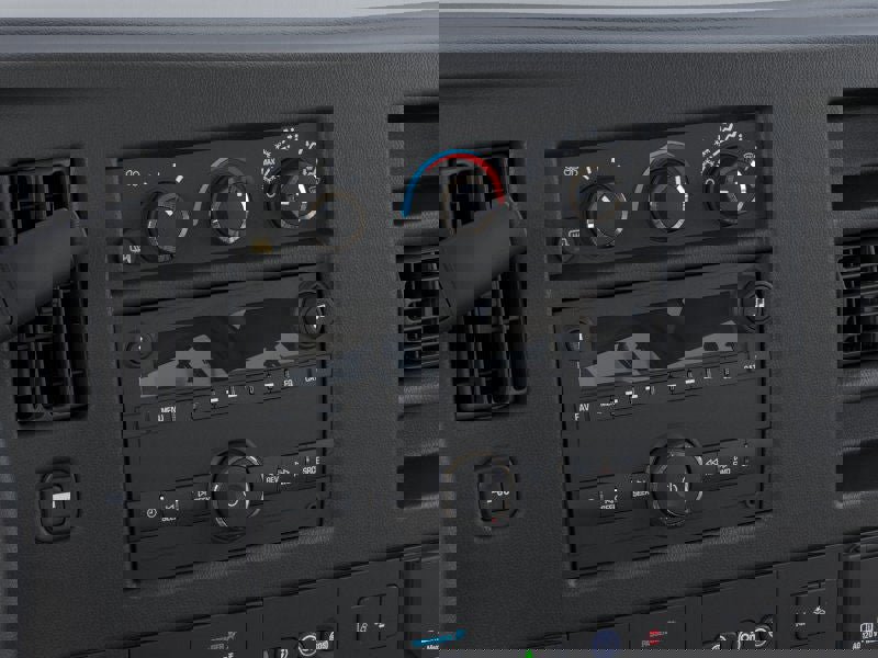 New 2025 GMC Savana 3500 Extended image 44