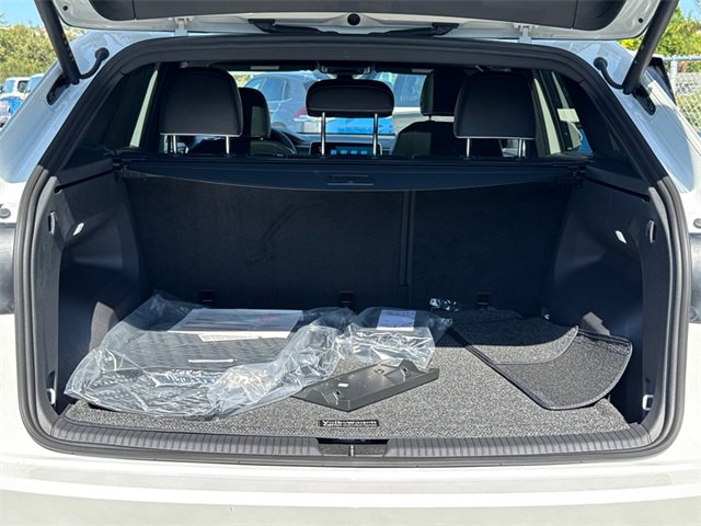 New 2026 Volkswagen Atlas Cross Sport SEL Premium R-Line image 13
