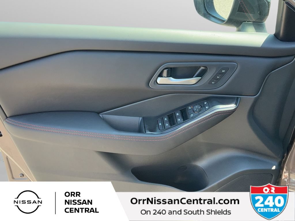 New 2026 Nissan Rogue SV w/ Rock Creek Premium Package AWD/4WD image 16