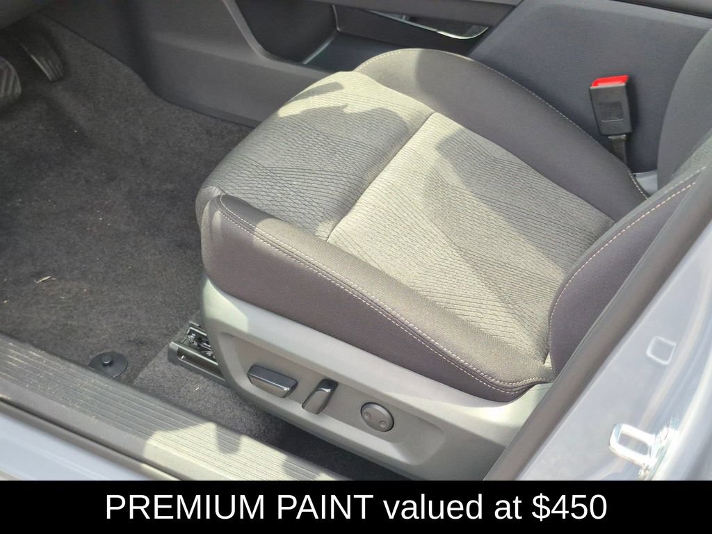 New 2026 Nissan Rogue SV w/ Cold Weather Package AWD/4WD image 6