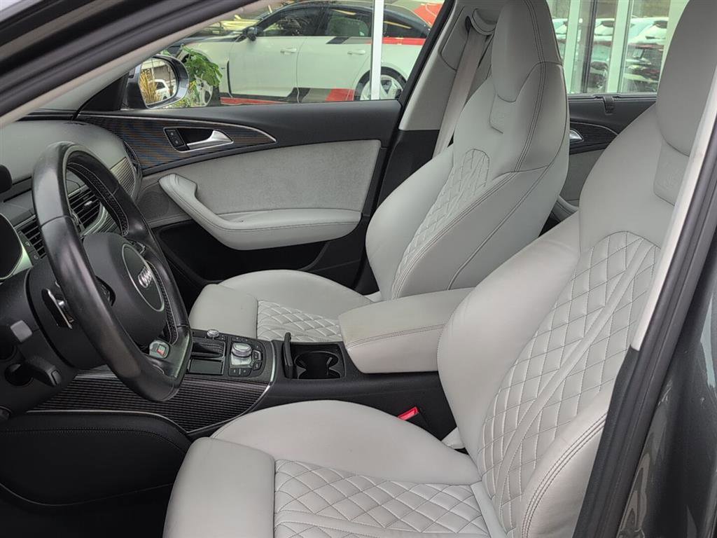 Used 2016 Audi S6 Prestige w/ Prestige Package image 12