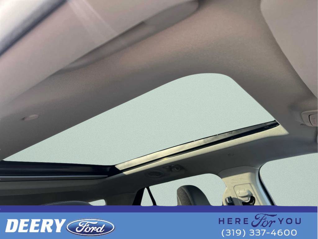 New 2026 Ford Explorer Active w/ Active Comfort Package image 14