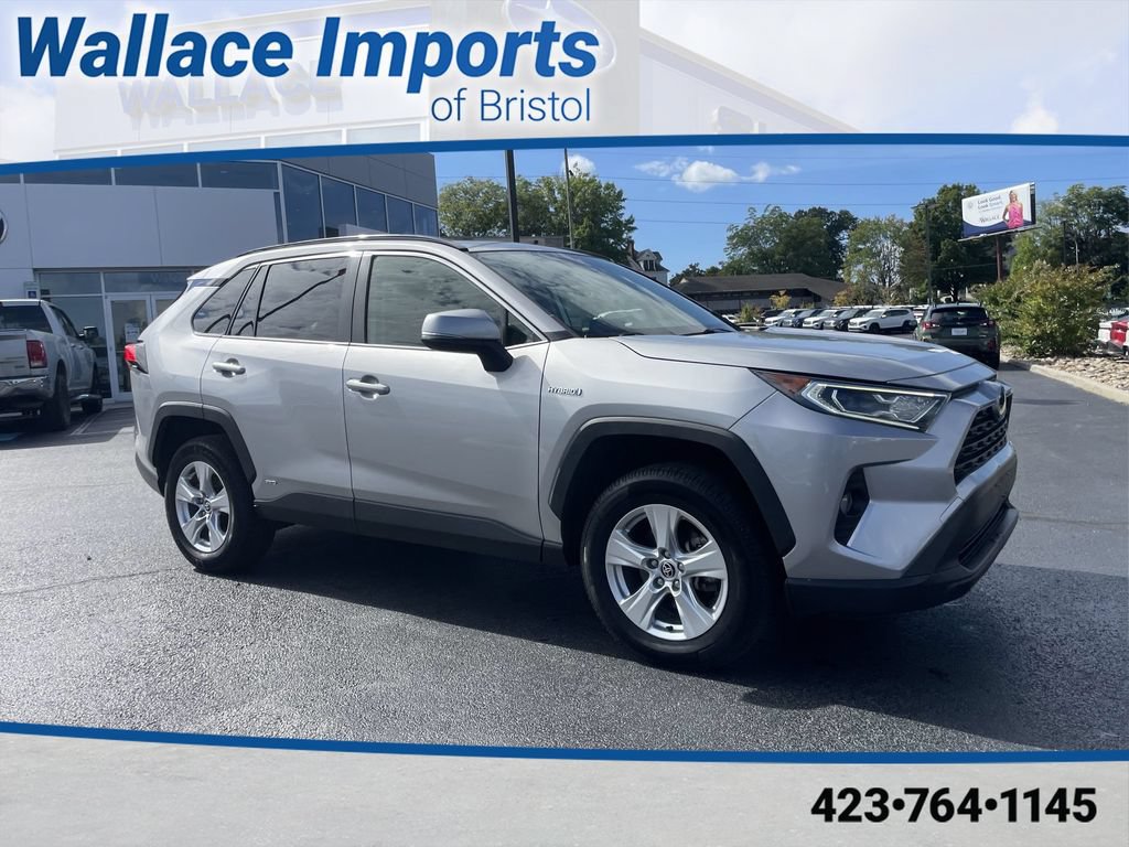 Used 2021 Toyota RAV4 XLE w/ Convenience Package