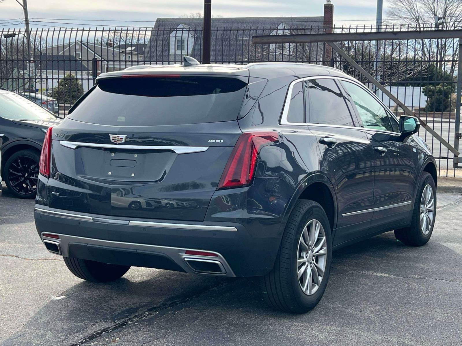 Certified 2022 Cadillac XT5 Premium Luxury image 5