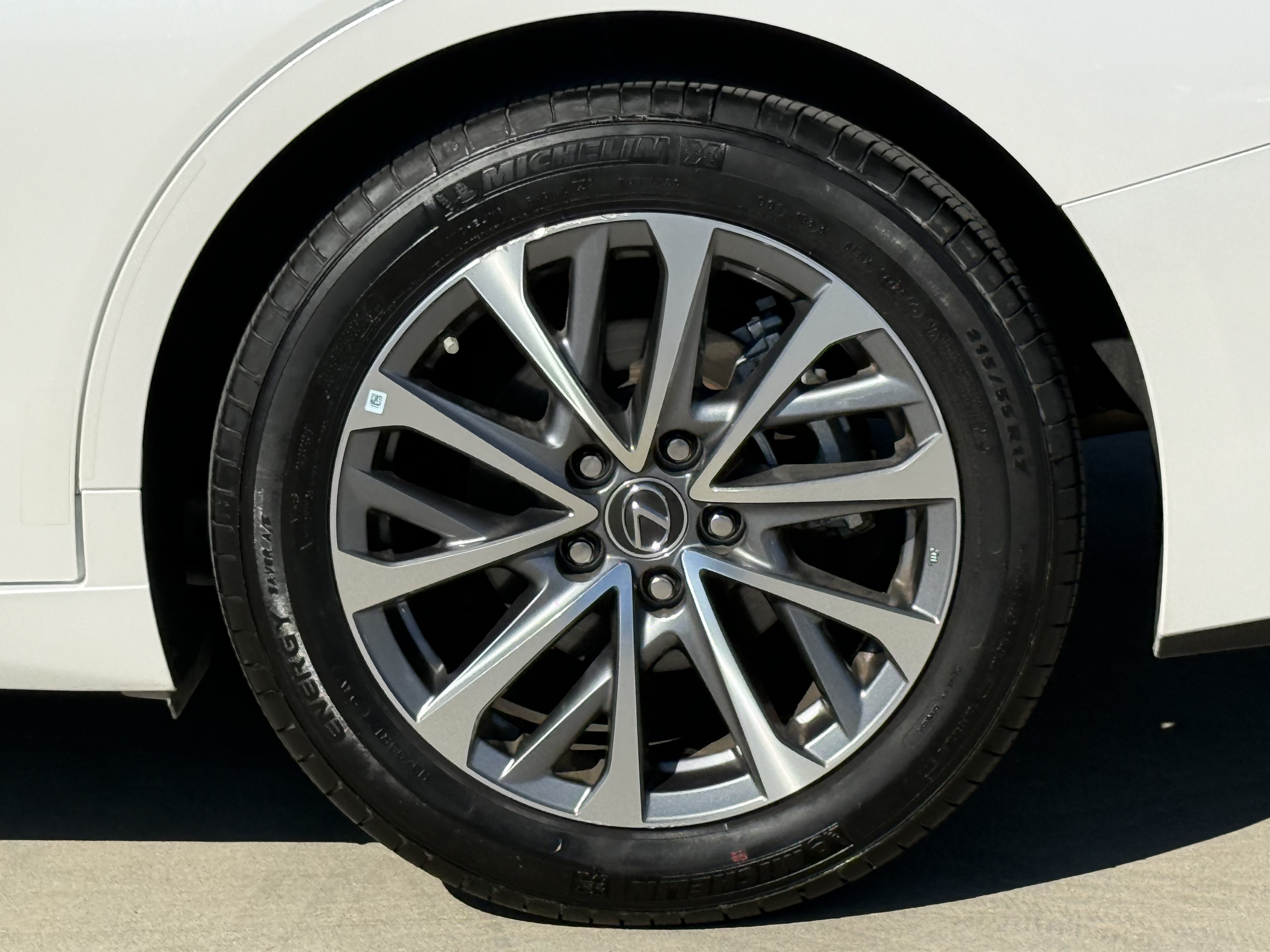 Certified 2024 Lexus ES 350 FWD image 16
