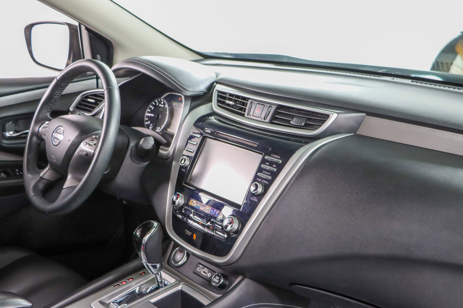 Used 2023 Nissan Murano SV AWD/4WD image 25
