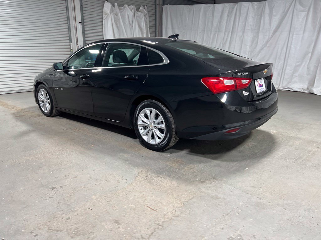 Used 2025 Chevrolet Malibu LT FWD image 5