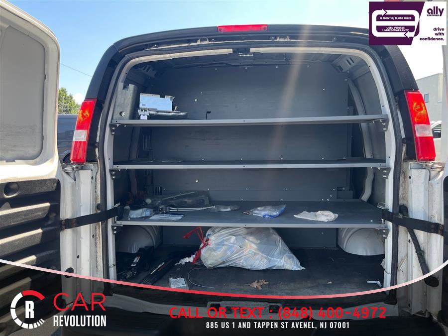 Used 2020 Chevrolet Express 2500 RWD image 11
