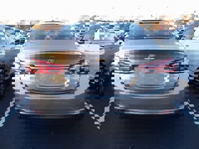 Used 2022 Chevrolet Malibu LT image 5