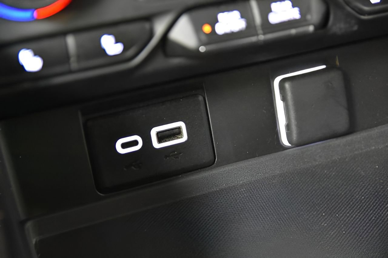 Used 2023 Chevrolet Tahoe LT image 24