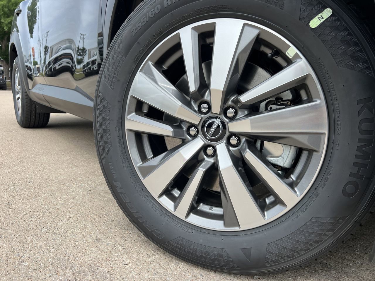New 2026 Nissan Pathfinder SL AWD/4WD image 7