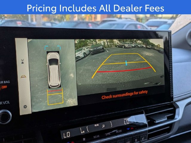 New 2026 Toyota Sienna Platinum AWD/4WD image 24