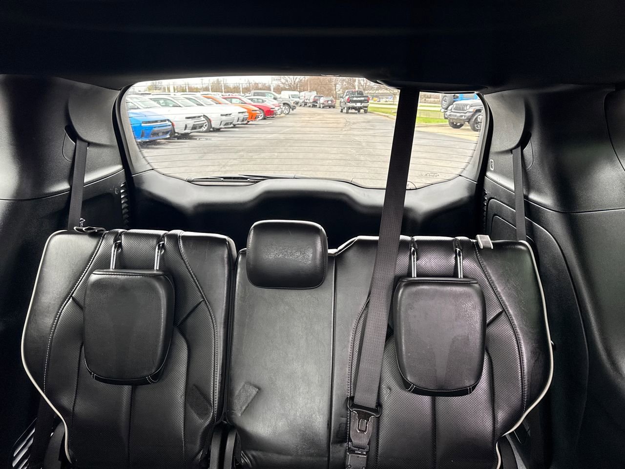 Used 2025 Chrysler Pacifica Premium image 15