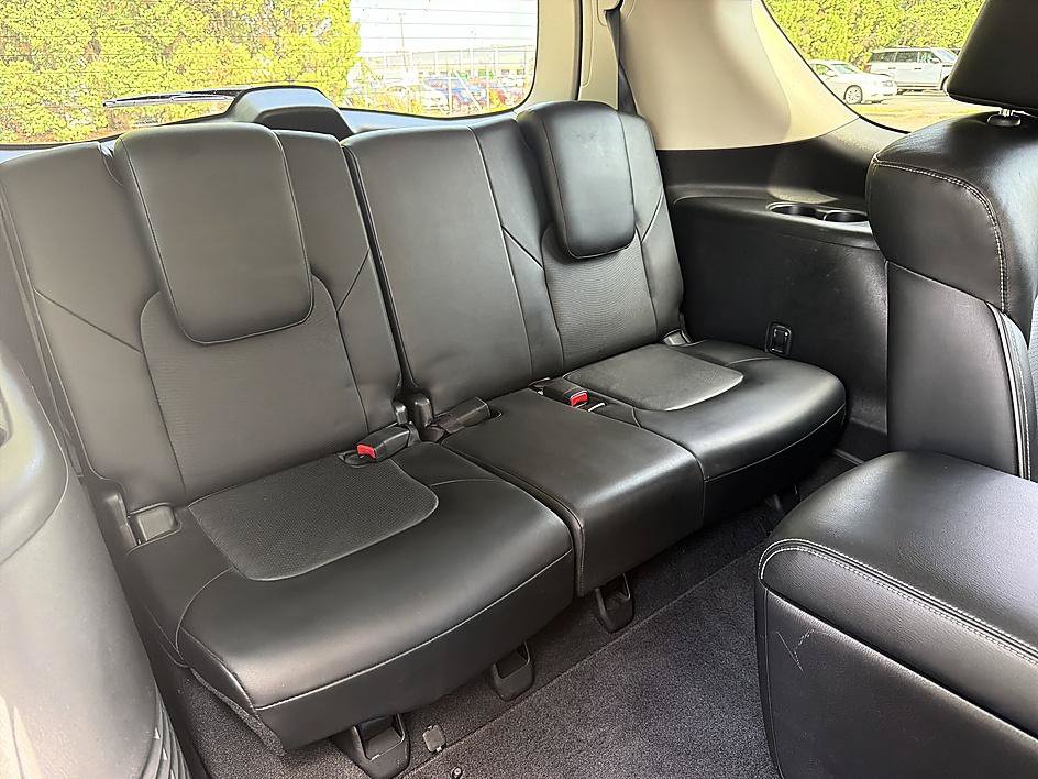 Used 2016 INFINITI QX80 4WD w/ Driver's Assistance Package image 23