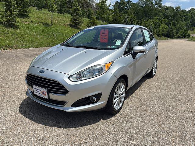 Certified 2017 Ford Fiesta Titanium FWD image 8