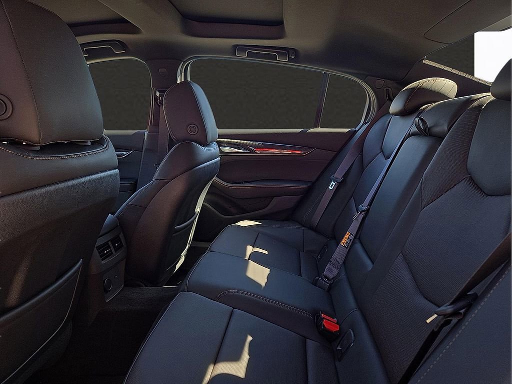 Used 2025 Cadillac CT5 Sport w/ Technology Package image 9