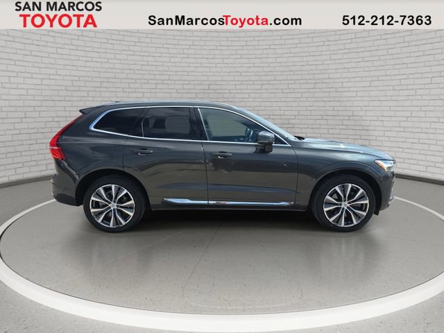 Used 2022 Volvo XC60 T8 Inscription Expression w/ Advanced Package image 4