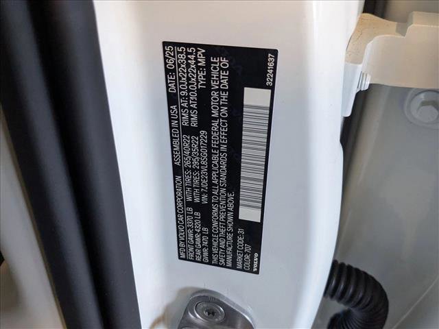 New 2025 Volvo EX90 Ultra image 18