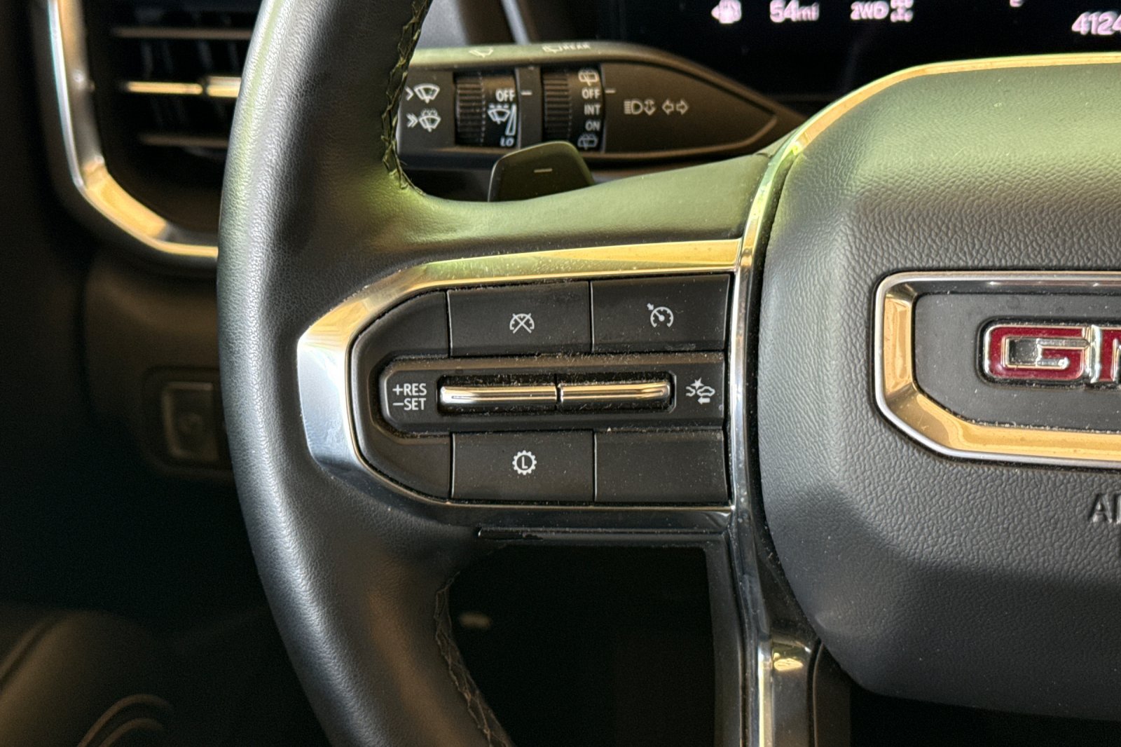 Used 2025 GMC Terrain Elevation AWD/4WD image 30