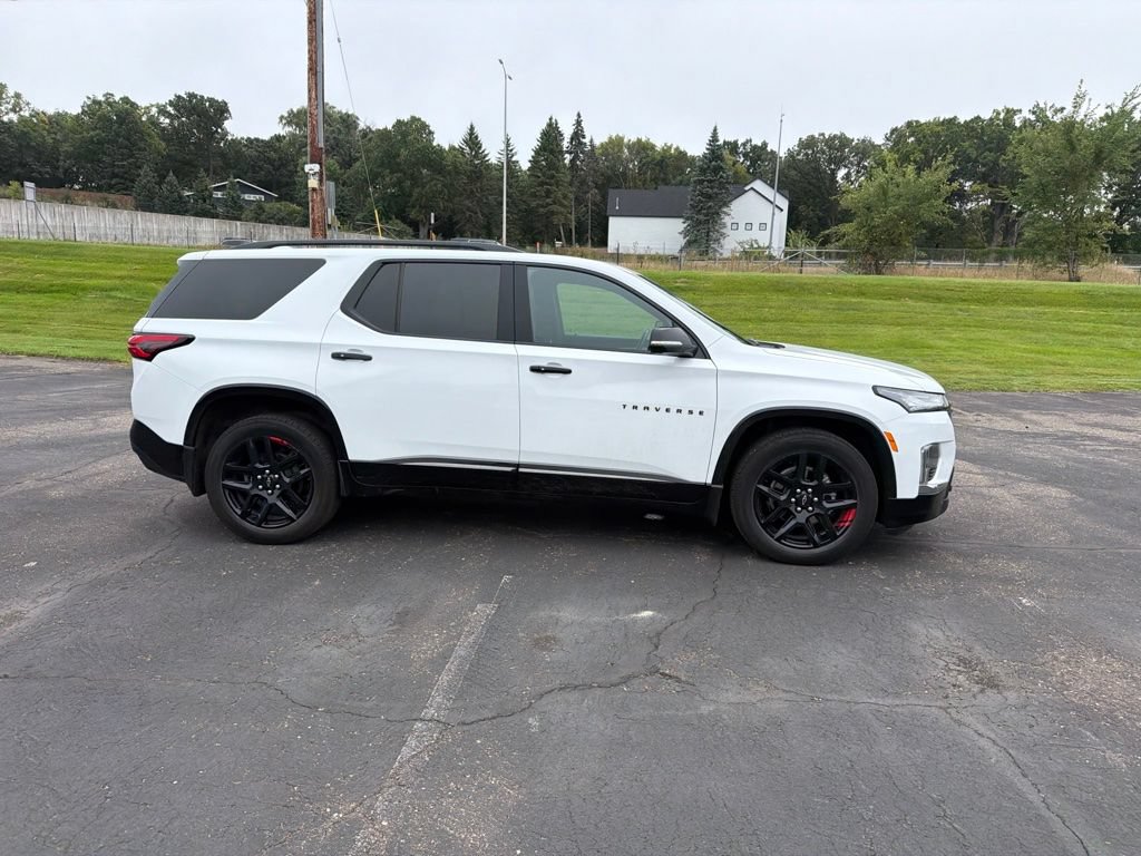 Used 2022 Chevrolet Traverse Premier w/ Redline Edition AWD/4WD image 24