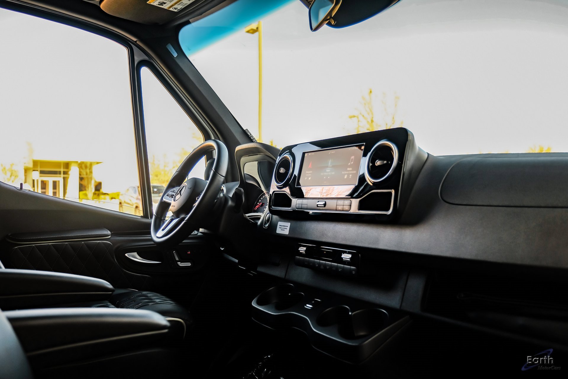 Used 2023 Mercedes-Benz Sprinter 3500 w/ Parking Package image 45