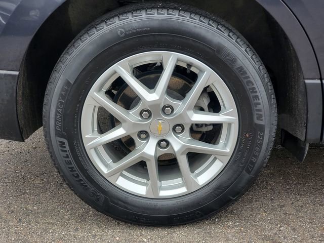 Used 2022 Chevrolet Equinox LS w/ LS Convenience Package image 6