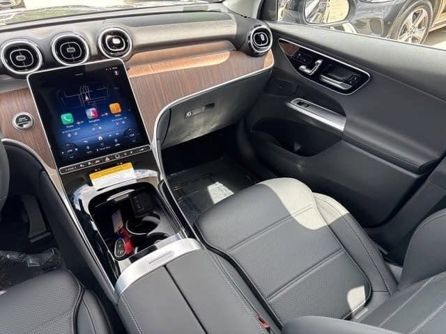 New 2025 Mercedes-Benz GLC 350e 4MATIC image 10