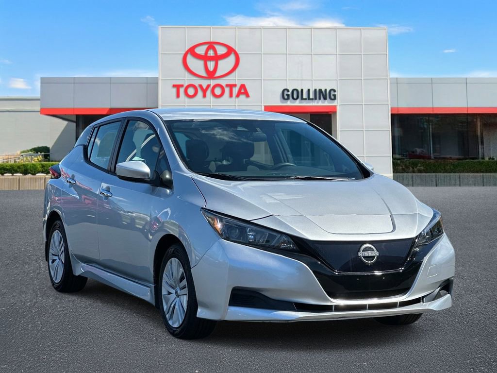 Used 2023 Nissan Leaf S FWD image 7