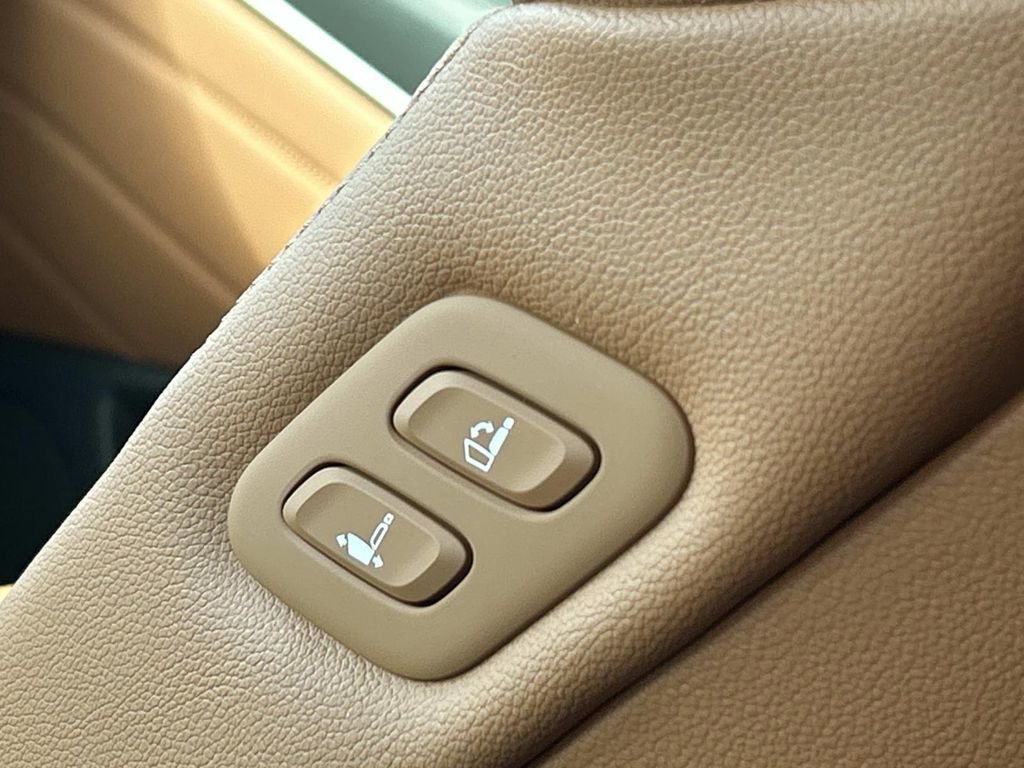 New 2026 Genesis GV80 2.5T Advanced image 25