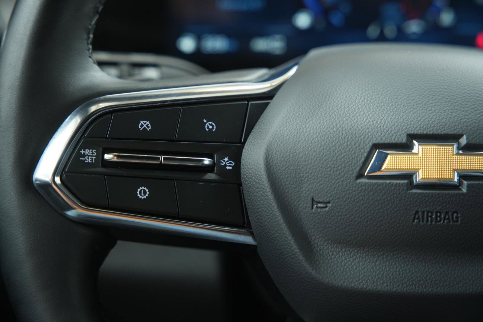 Used 2025 Chevrolet Equinox LT w/ Safety and Technology Package image 33