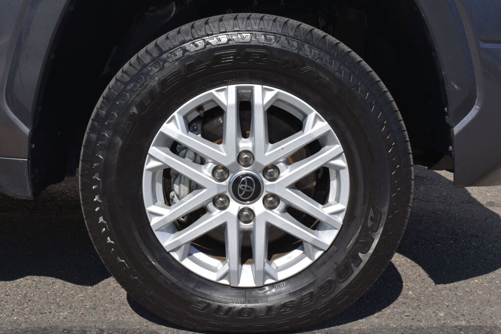 Used 2023 Toyota Tundra SR5 image 28