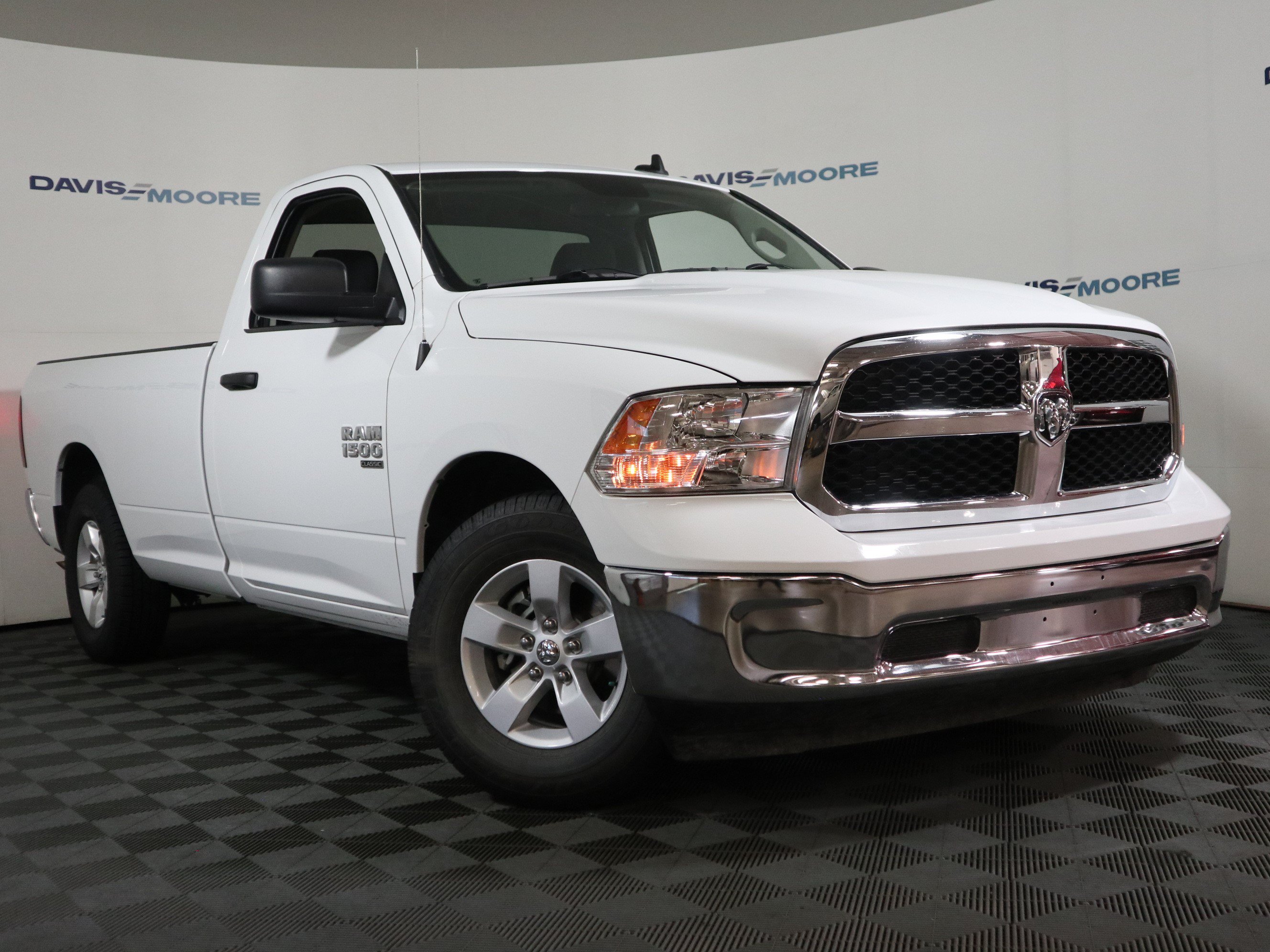 Used 2023 RAM 1500 Tradesman w/ Popular Equipment Group RWD image 2
