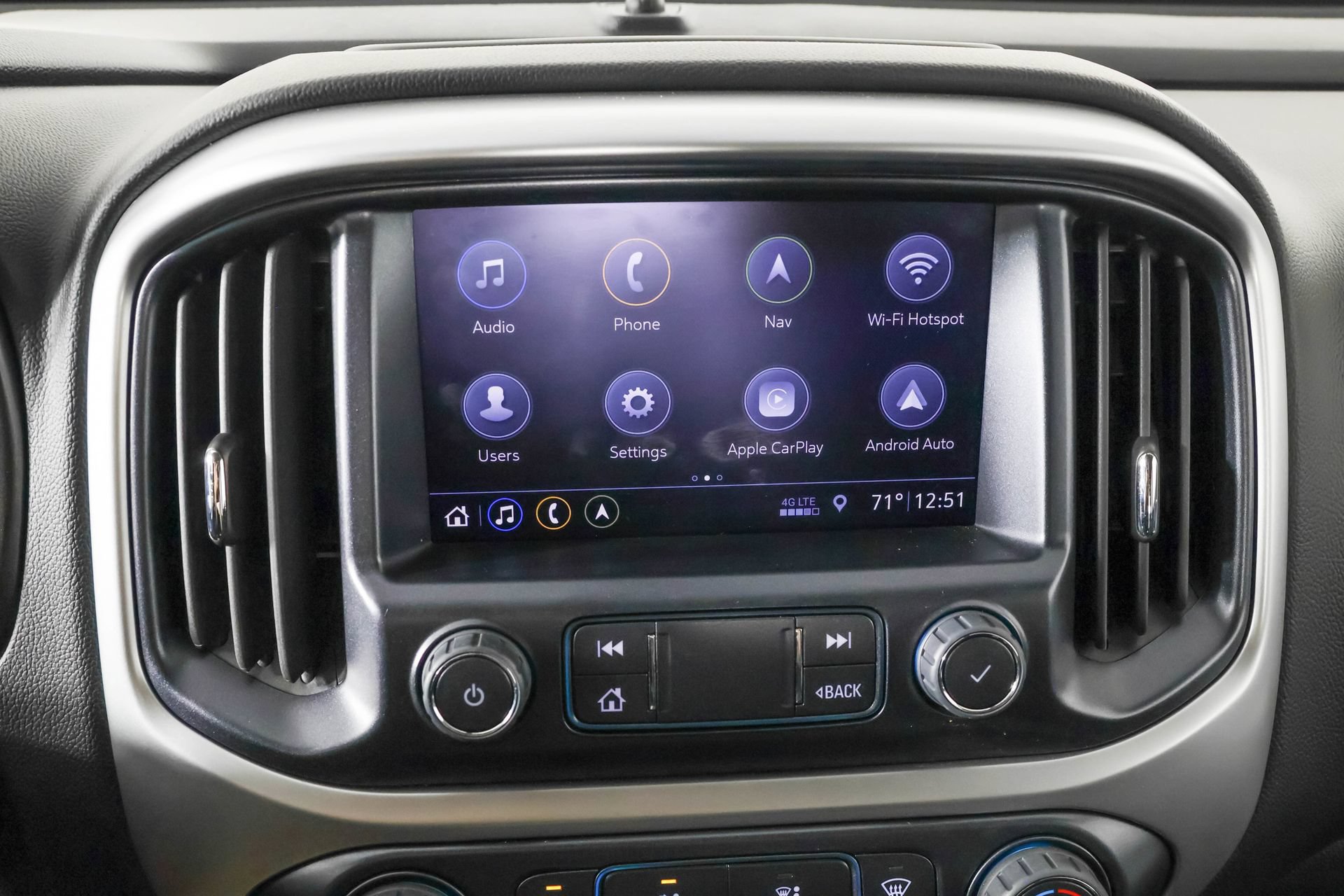 Used 2022 Chevrolet Colorado LT w/ LT Convenience Package AWD/4WD image 29