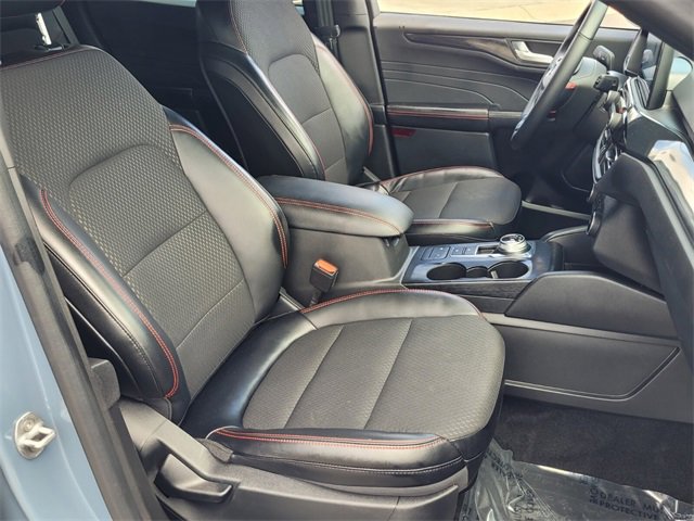 Used 2024 Ford Escape ST-Line image 16