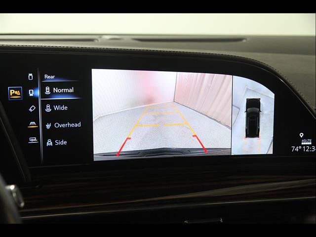 Certified 2022 Cadillac Escalade Premium Luxury AWD/4WD image 16