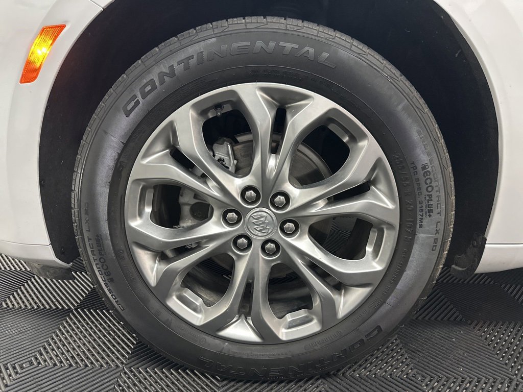 Used 2022 Buick Enclave Avenir w/ Avenir Technology Package image 46