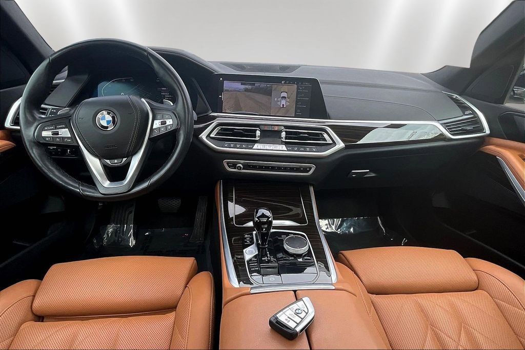Used 2023 BMW X5 xDrive40i w/ Parking Assistance Package image 7