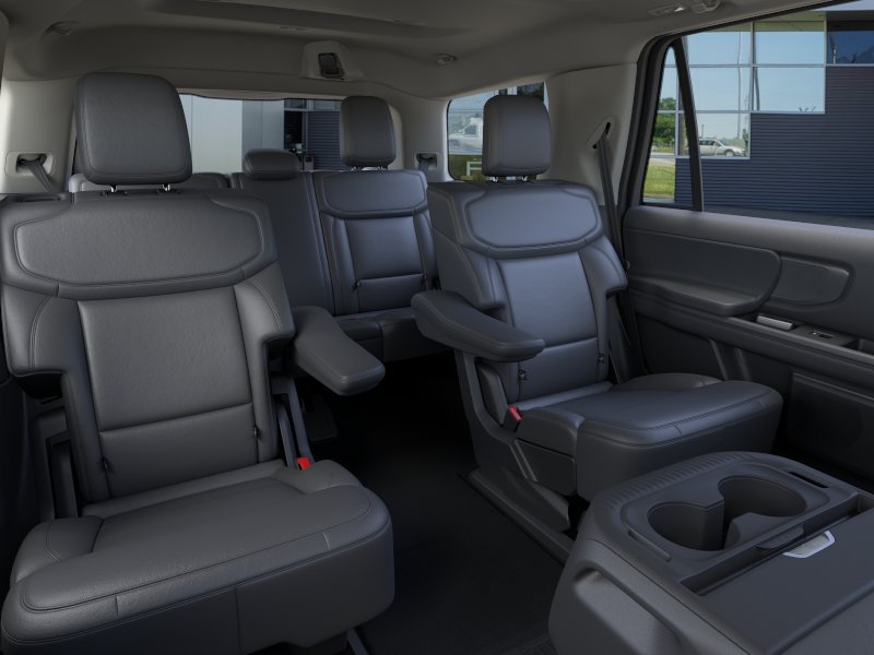 New 2026 Ford Expedition Active AWD/4WD image 12