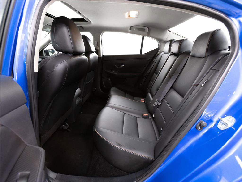 Used 2020 Nissan Sentra SR w/ Premium Package image 6