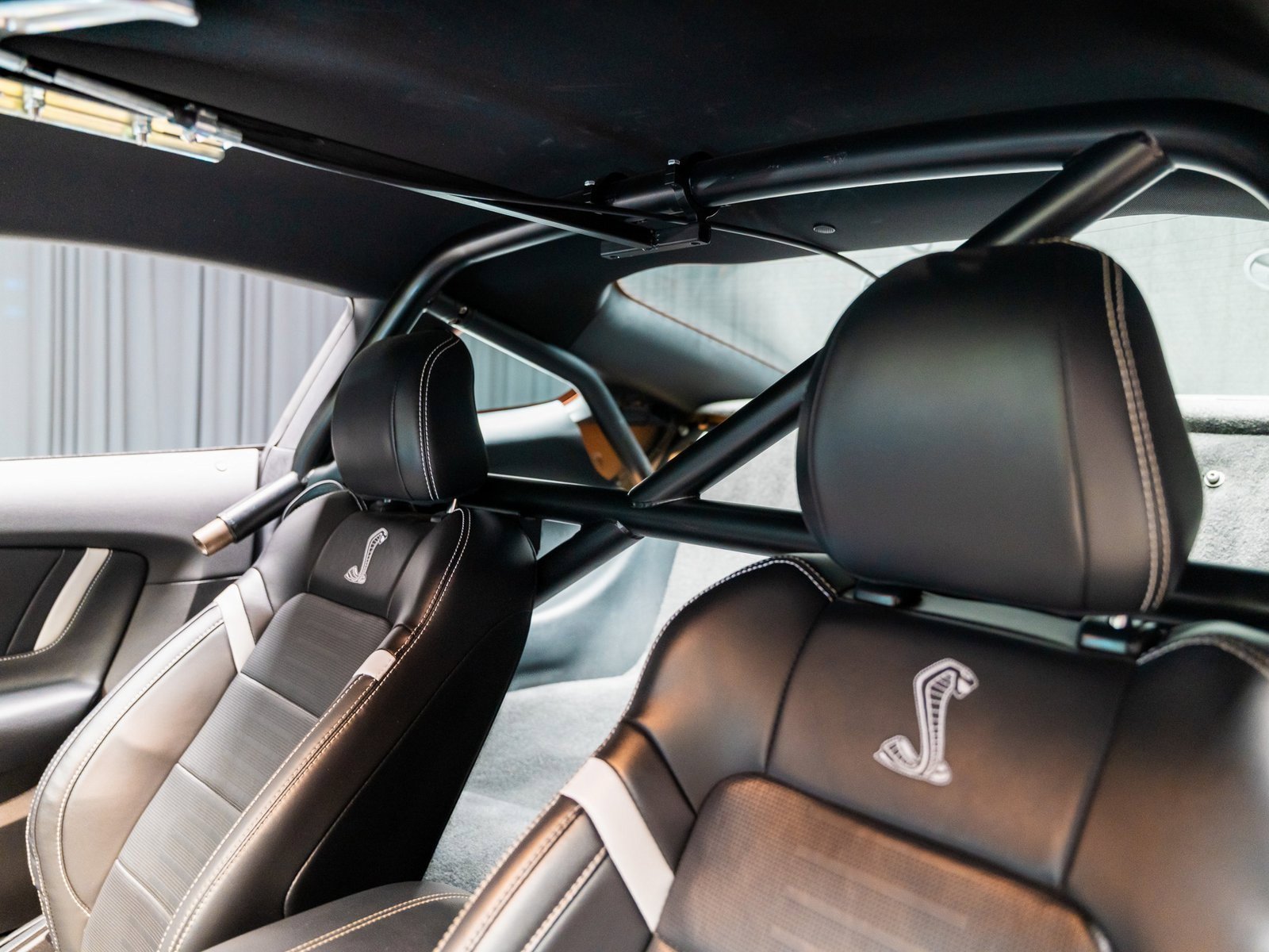 Used 2021 Ford Mustang Shelby GT500 w/ Technology Package image 59