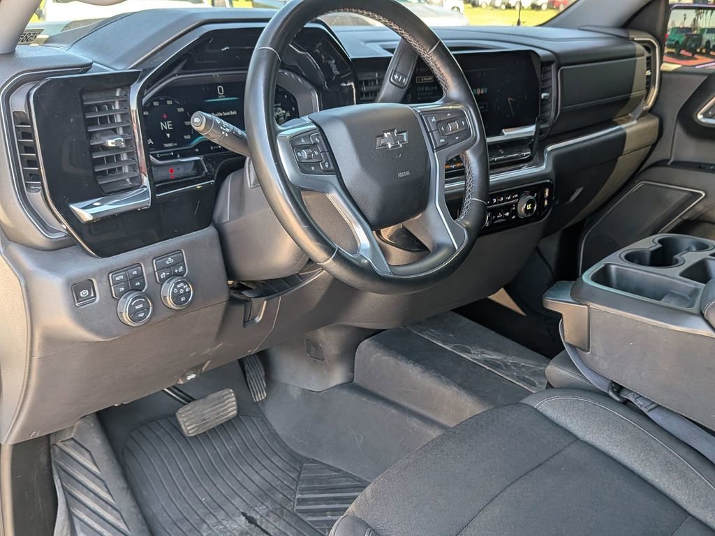 Used 2023 Chevrolet Silverado 1500 LT Trail Boss image 29