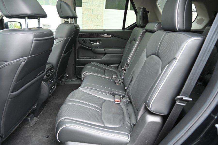 Used 2023 Honda Pilot Elite image 20