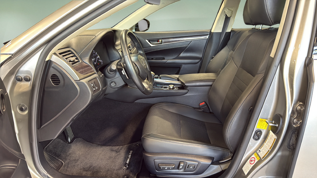 Used 2017 Lexus GS 350 AWD w/ Premium Package image 20