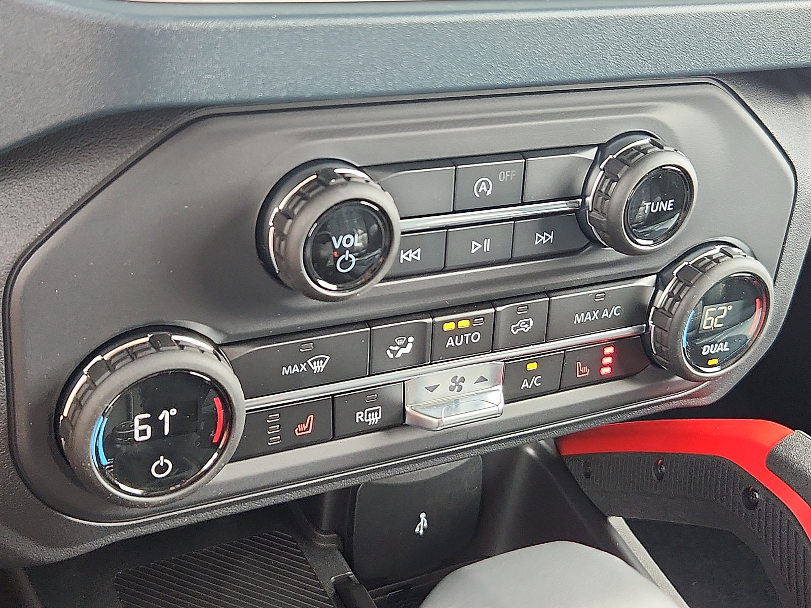 New 2026 Ford Bronco Heritage Edition AWD/4WD image 11