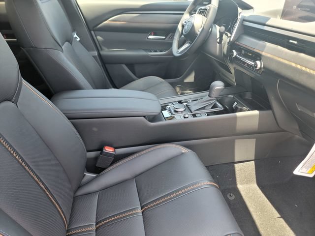 New 2025 MAZDA CX-50 2.5 Turbo w/ Weather Package AWD/4WD image 14