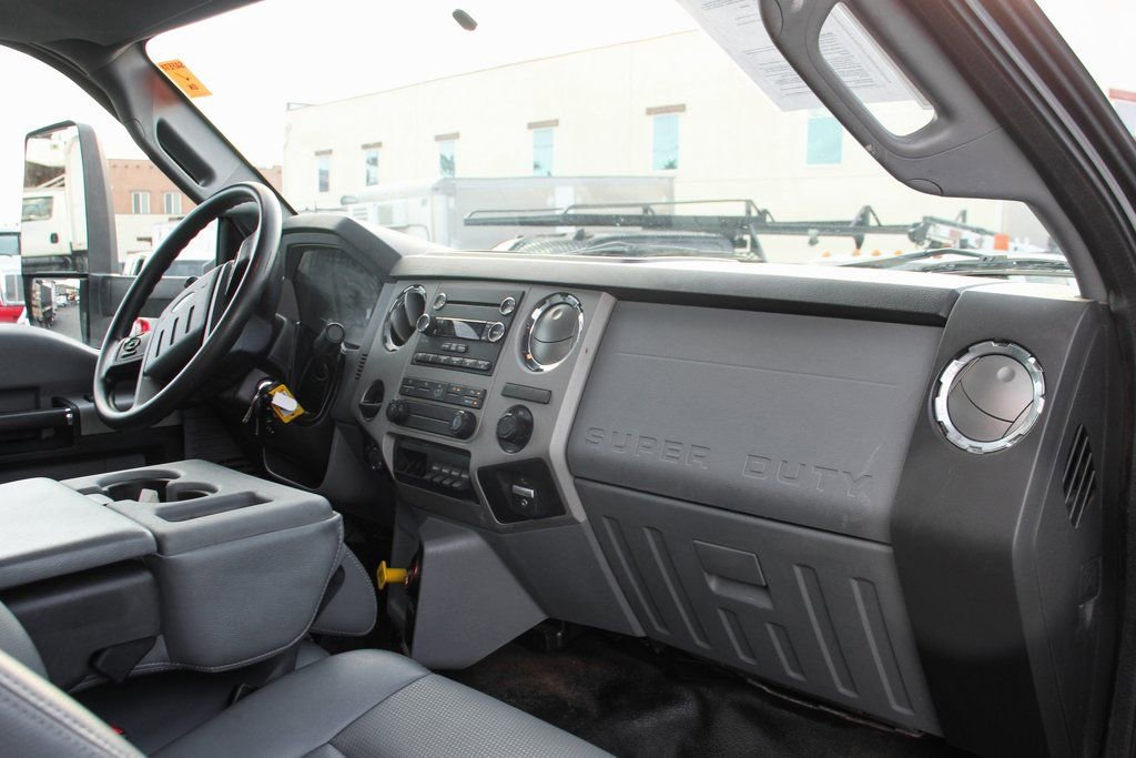 Used 2019 Ford F750 2WD Regular Cab Super Duty image 42