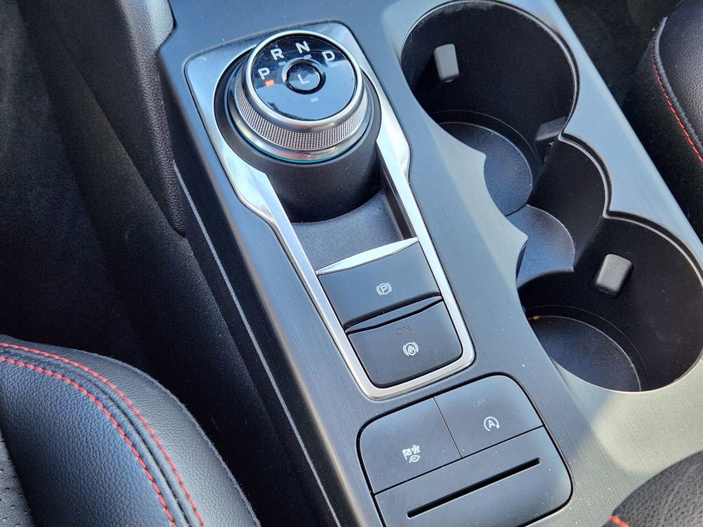 Used 2022 Ford Escape SEL w/ SEL Stealth AWD Package image 21