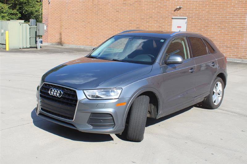 Used 2017 Audi Q3 2.0T Premium image 2