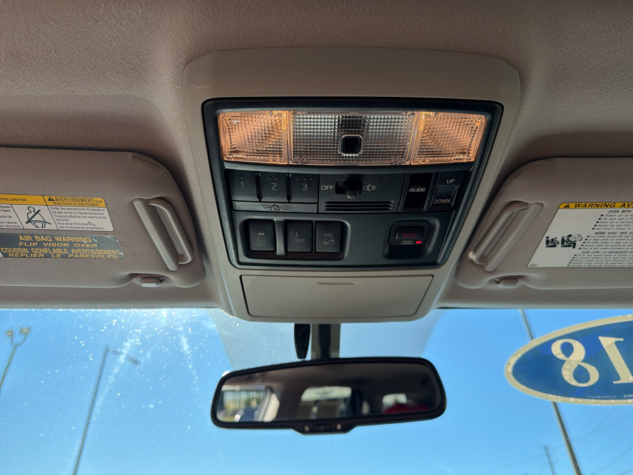 Used 2018 Toyota 4Runner Limited AWD/4WD image 22