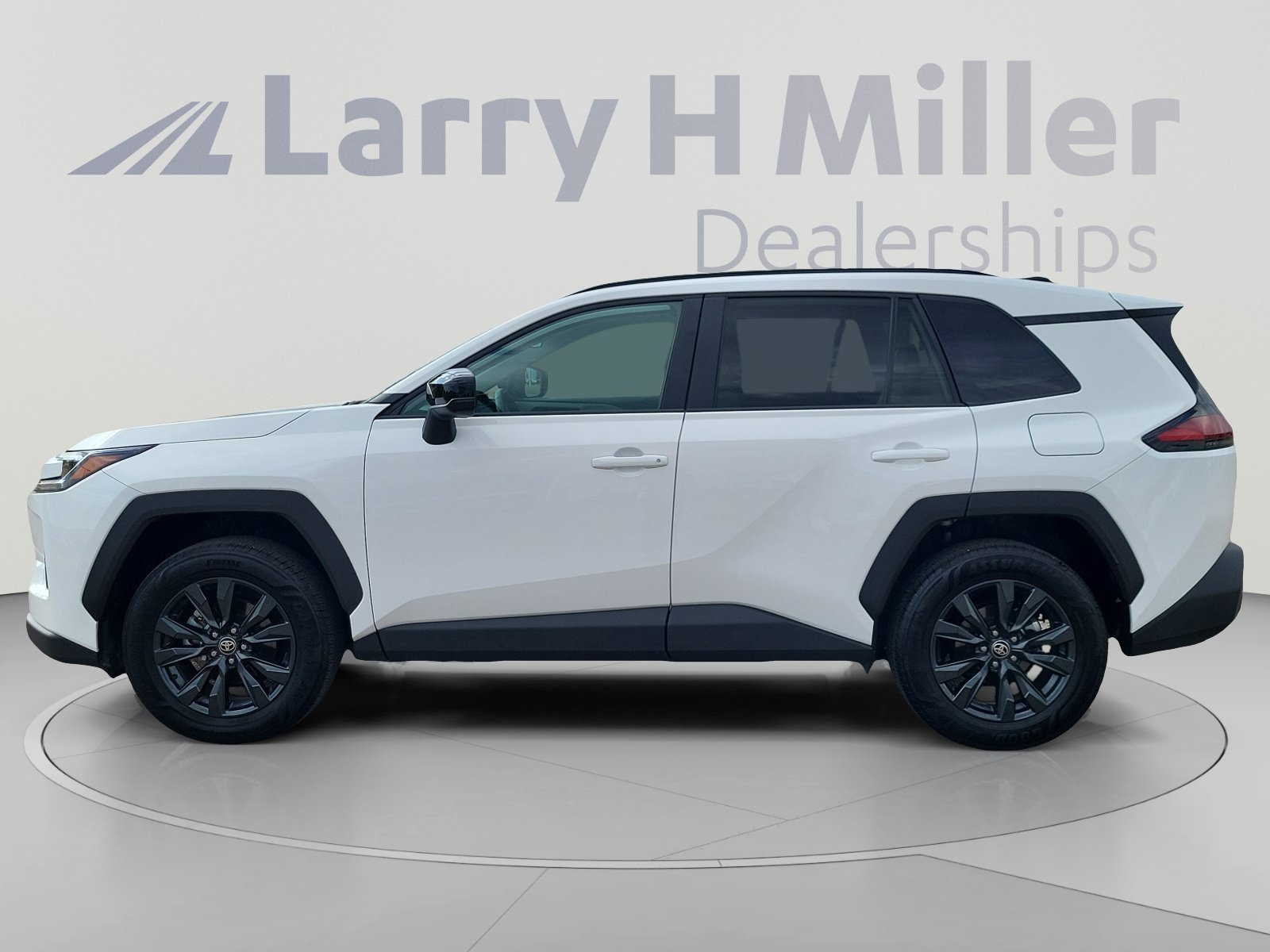Used 2026 Toyota RAV4 XLE Premium AWD/4WD image 2